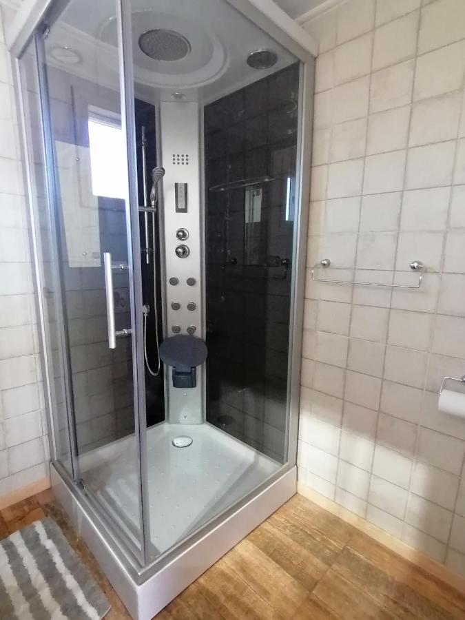 Апартаменты Cabana Rinconcito Chilote Кастро Экстерьер фото